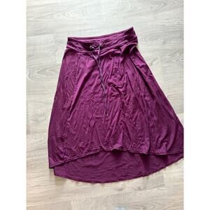 Athleta size small plum colored stretch knit skirt